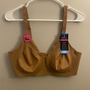Nude tshirt bra